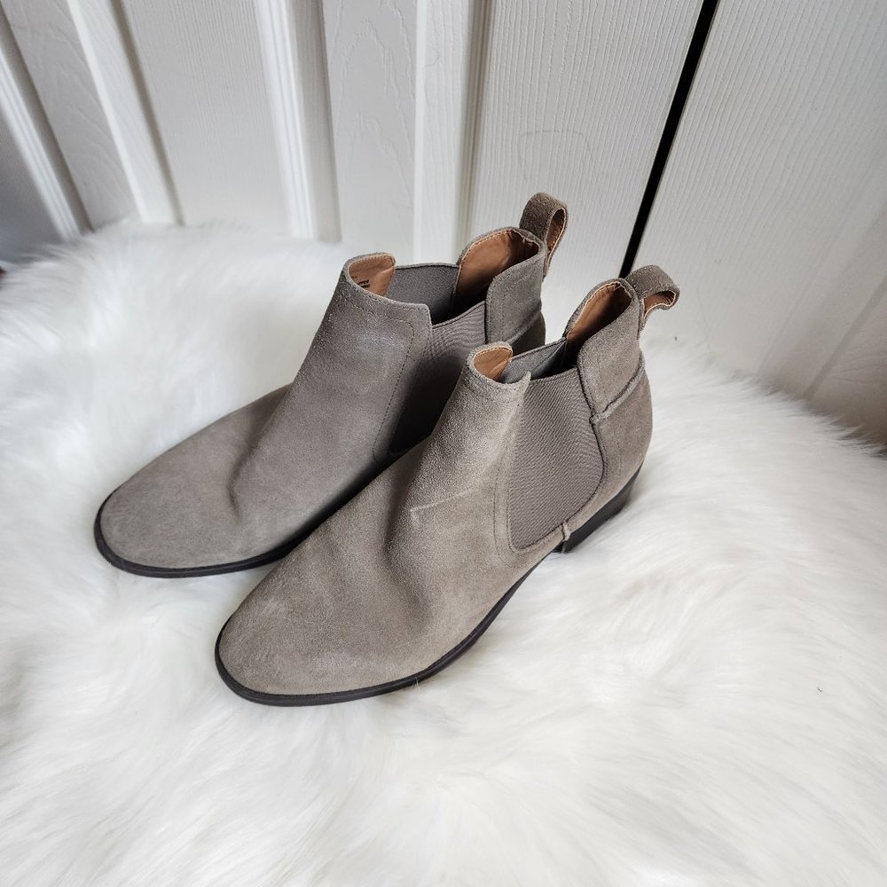 Steve Madden Dicey Chelsea Boot